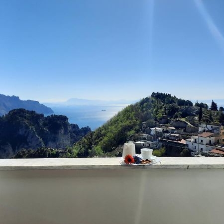 L'Arabesco Apartment Amalfi Zewnętrze zdjęcie